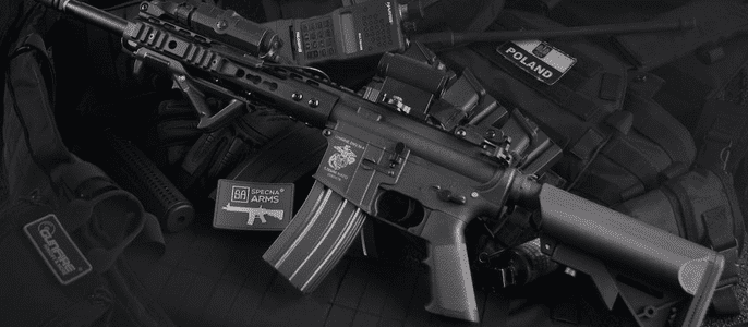 airsoft gun